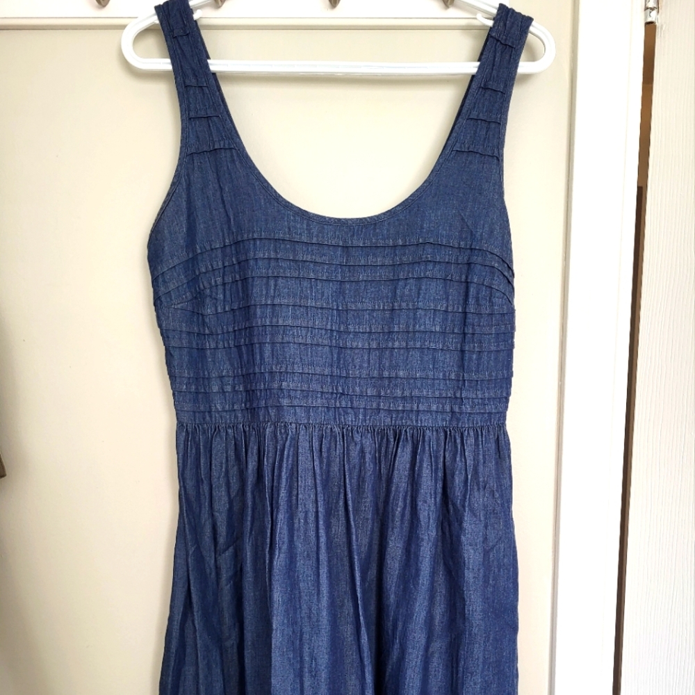 Never worn Medium Old Navy Women's dress